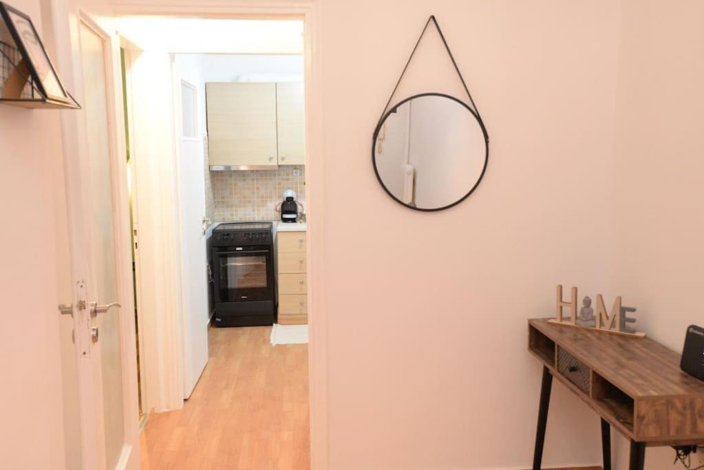 Minimal Apartment In Koukaki Athen Eksteriør bilde